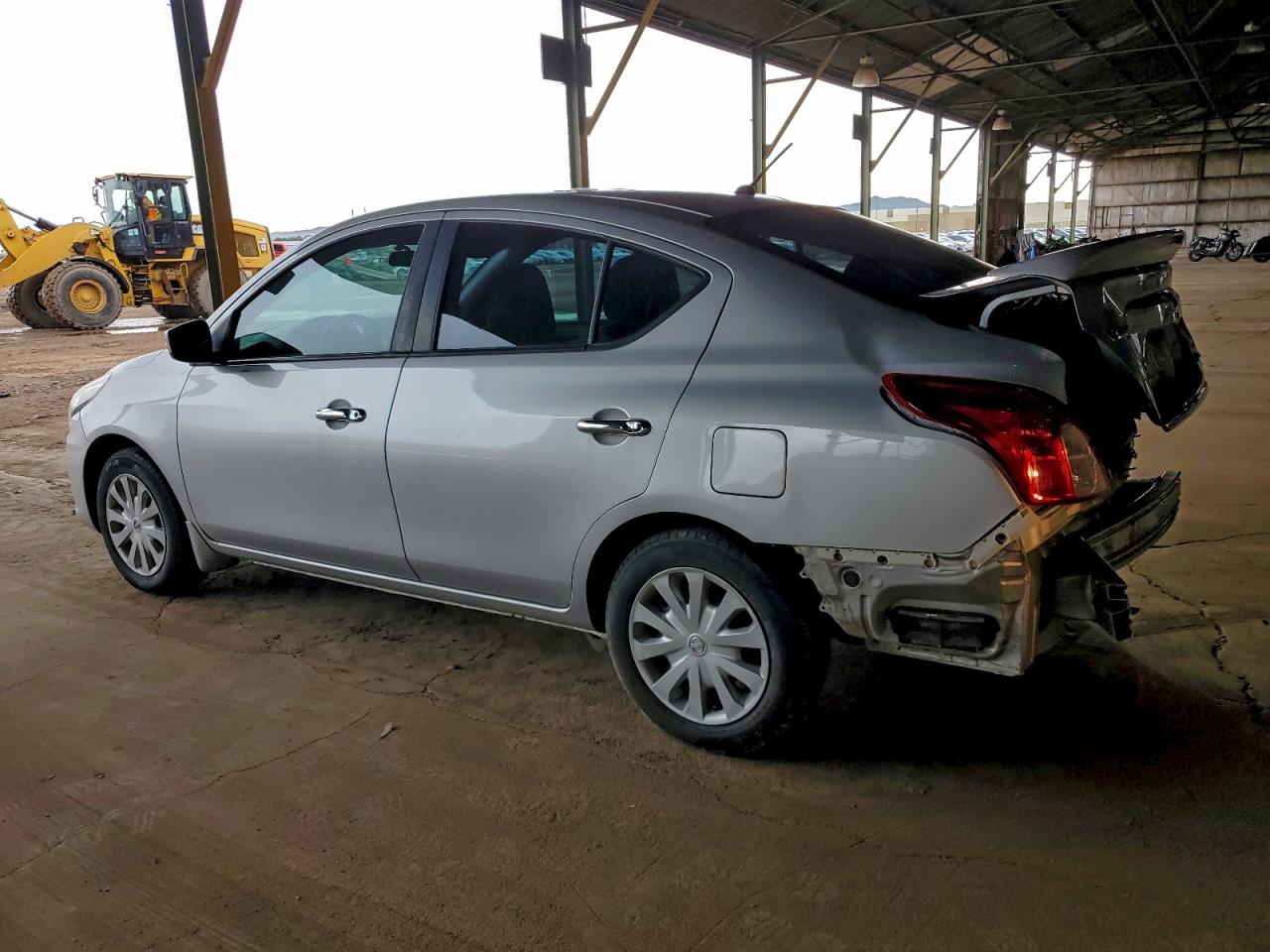 Lot #3302663045 2015 NISSAN VERSA S