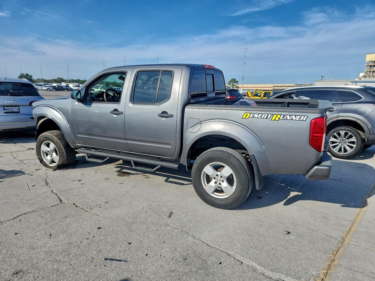 NISSAN FRONTIER S