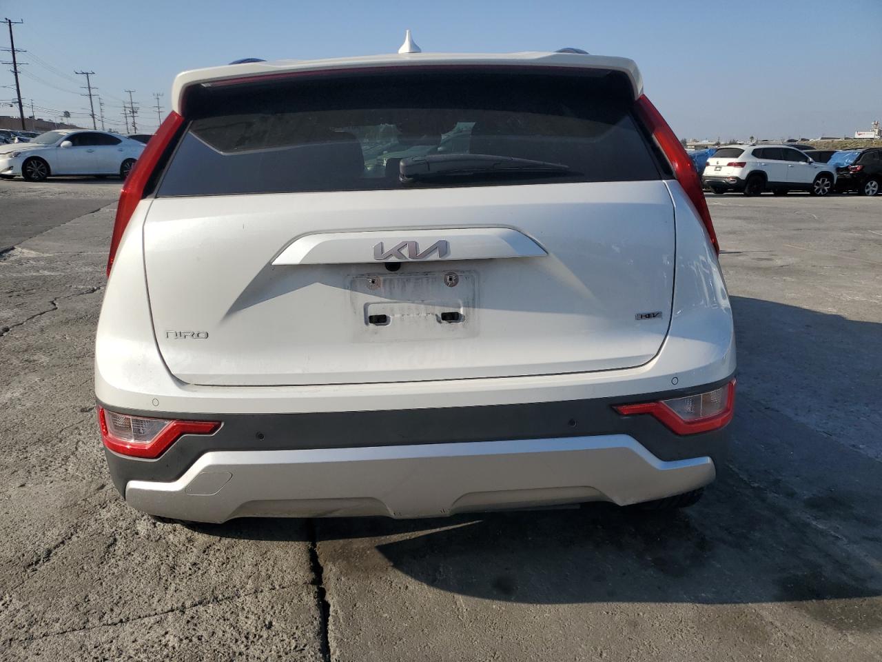 KIA NIRO EX