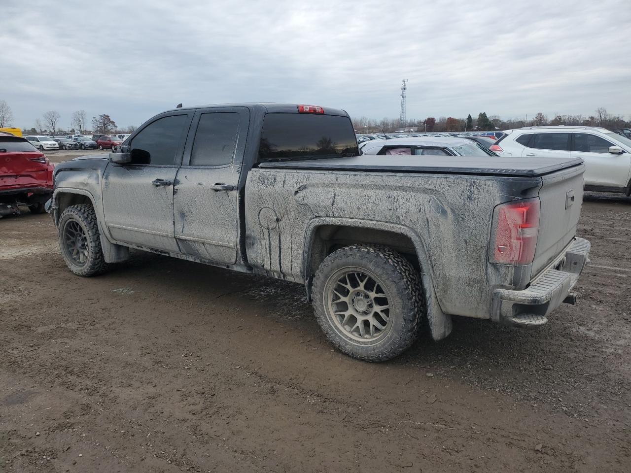 GMC SIERRA K1500 SLE