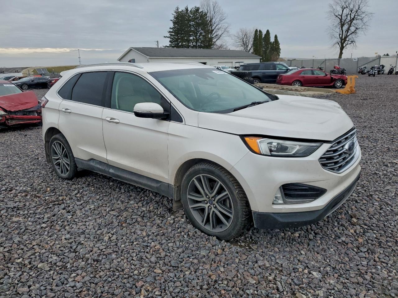 FORD EDGE TITANIUM