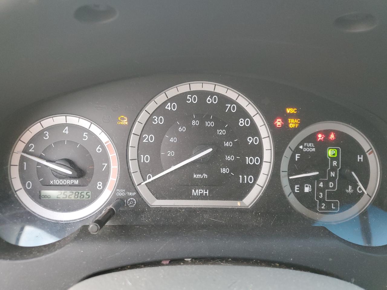 Lot #3311719238 2005 TOYOTA SIENNA XLE