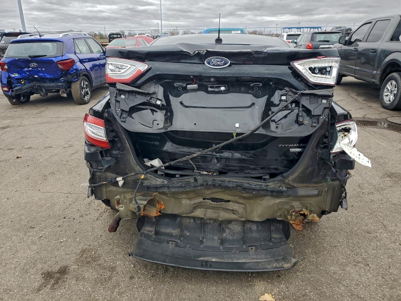 FORD FUSION TITANIUM