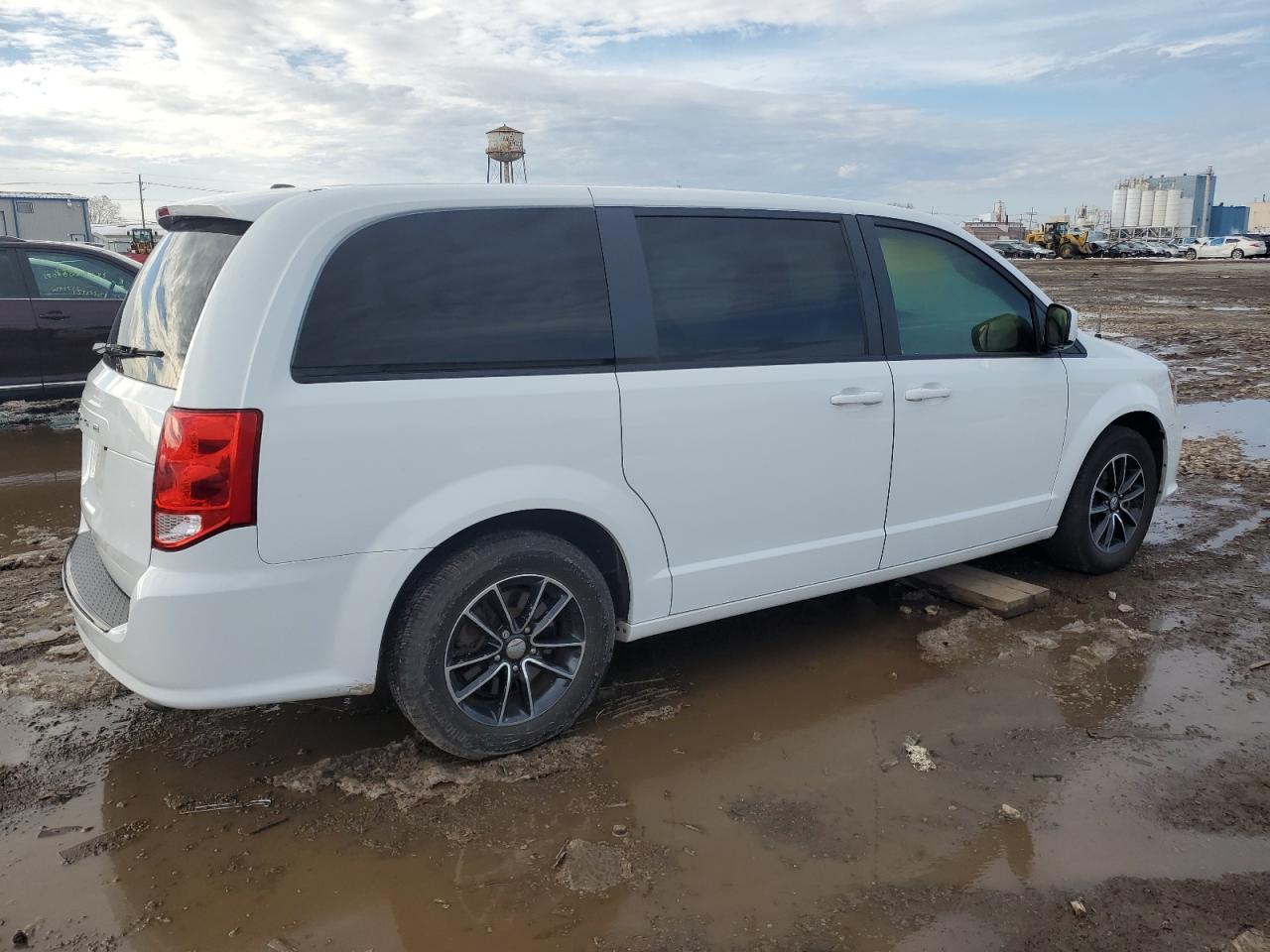 DODGE GRAND CARAVAN SE
