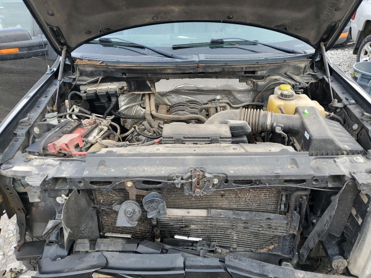 FORD F-150 SUPER CAB