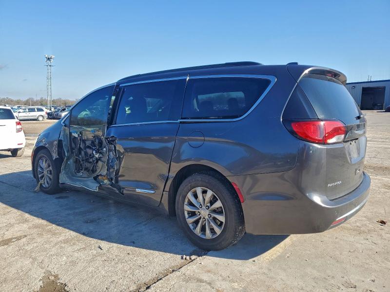 2017 CHRYSLER PACIFICA T #3297043548