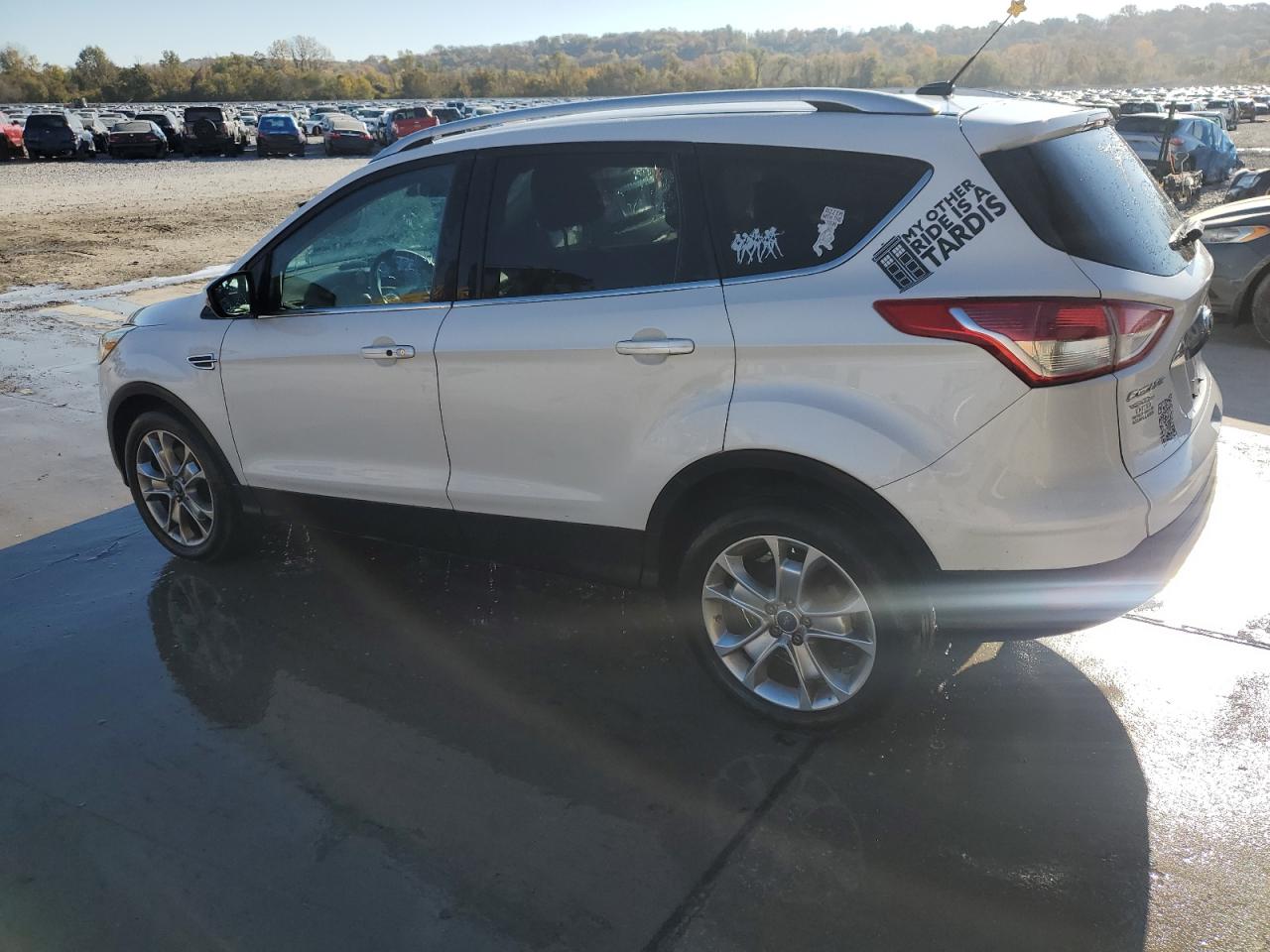 FORD ESCAPE TITANIUM