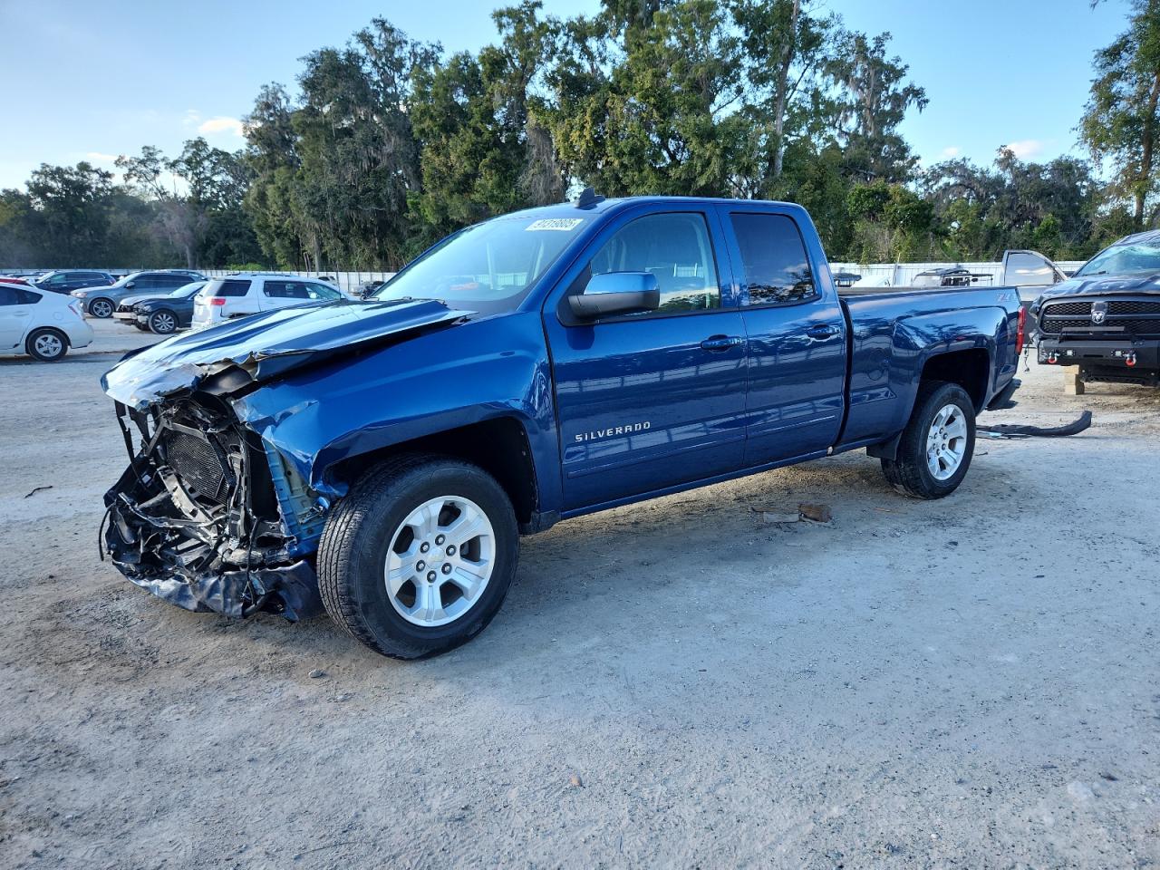CHEVROLET SILVERADO K1500 LT