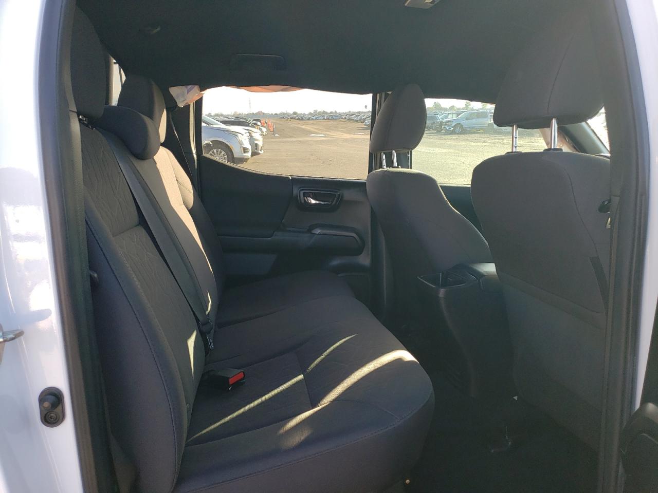 Lot #3317024088 2017 TOYOTA TACOMA DOU