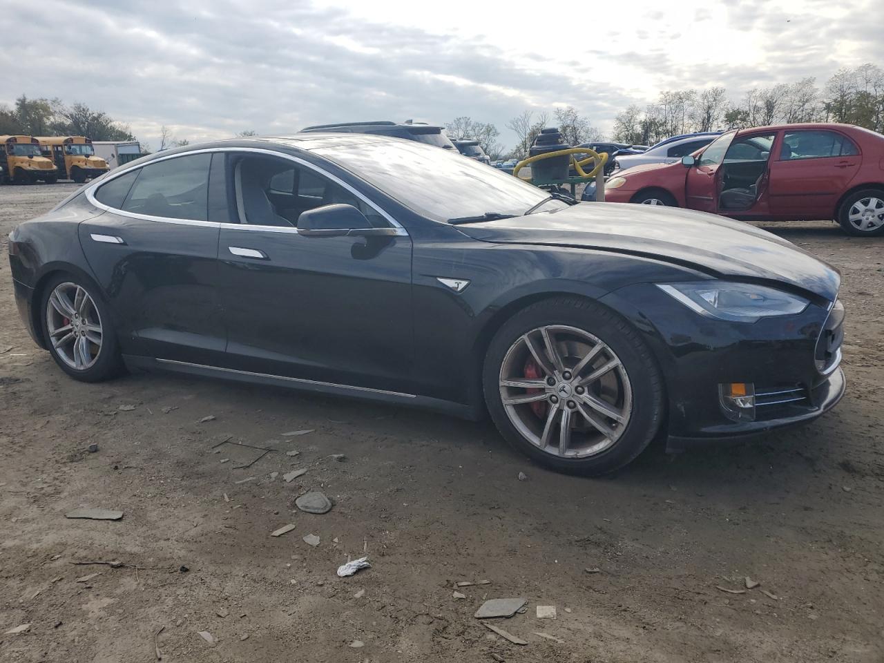 TESLA MODEL S
