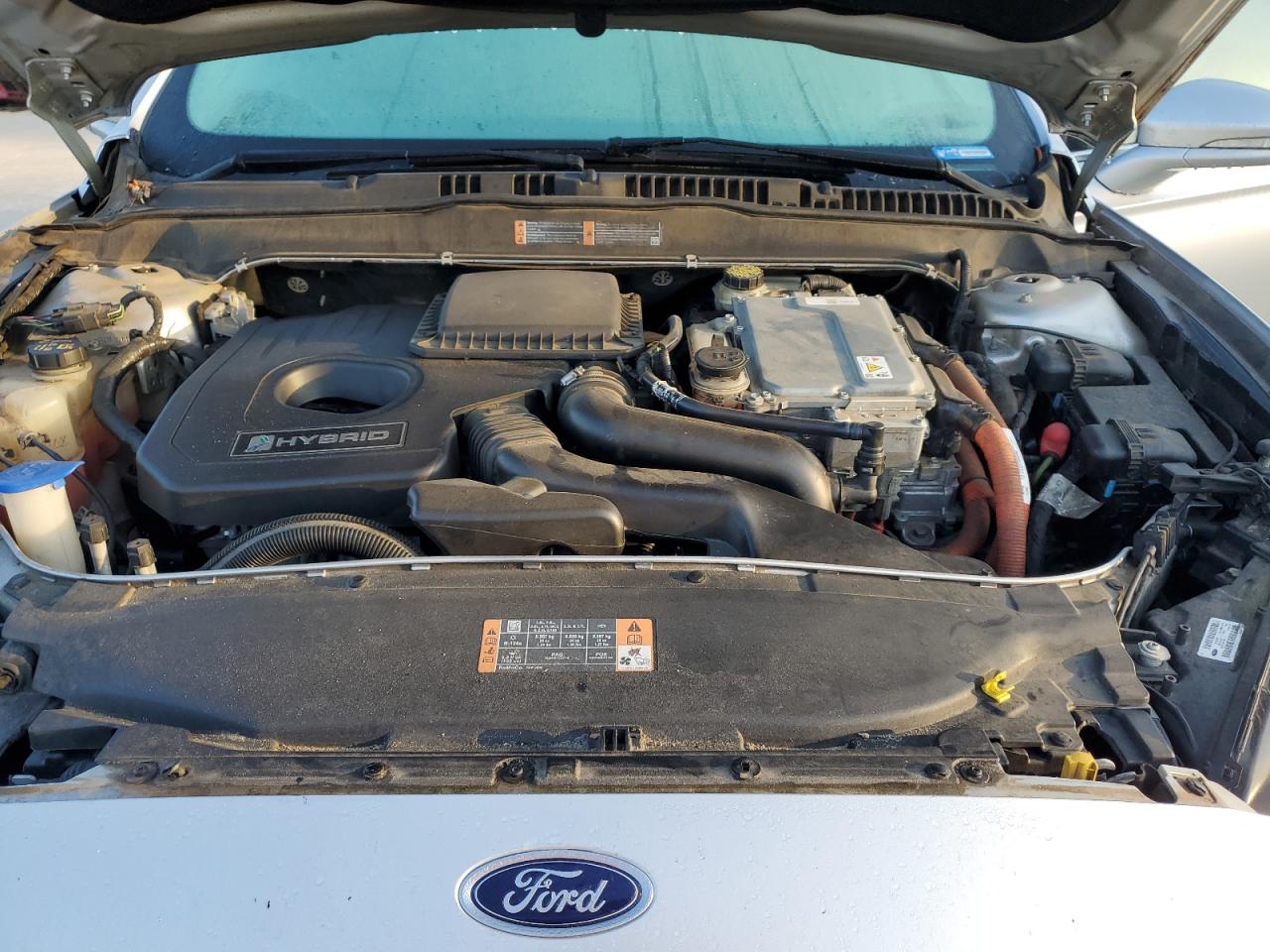 FORD FUSION SE HYBRID