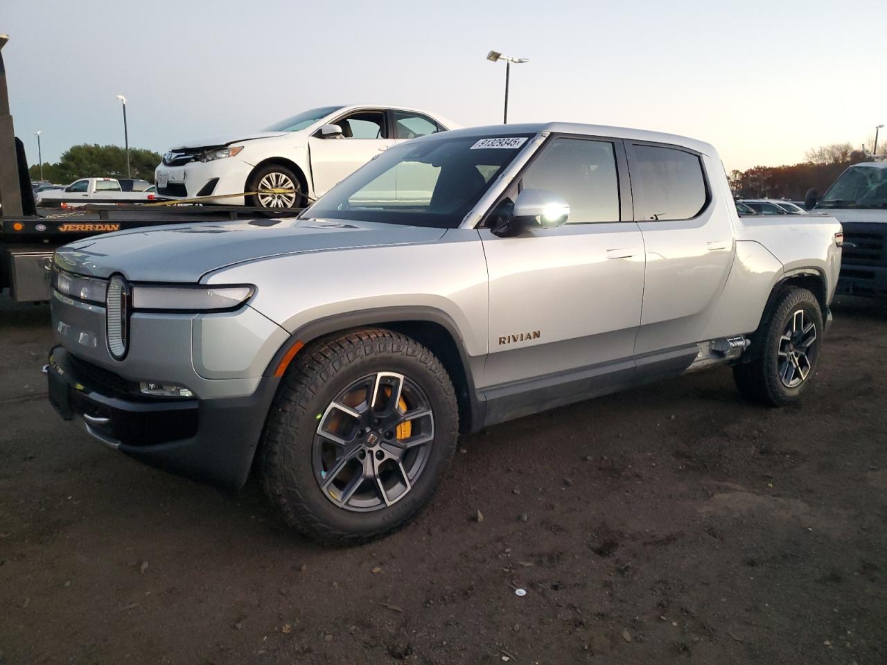RIVIAN R1T ADVENTURE