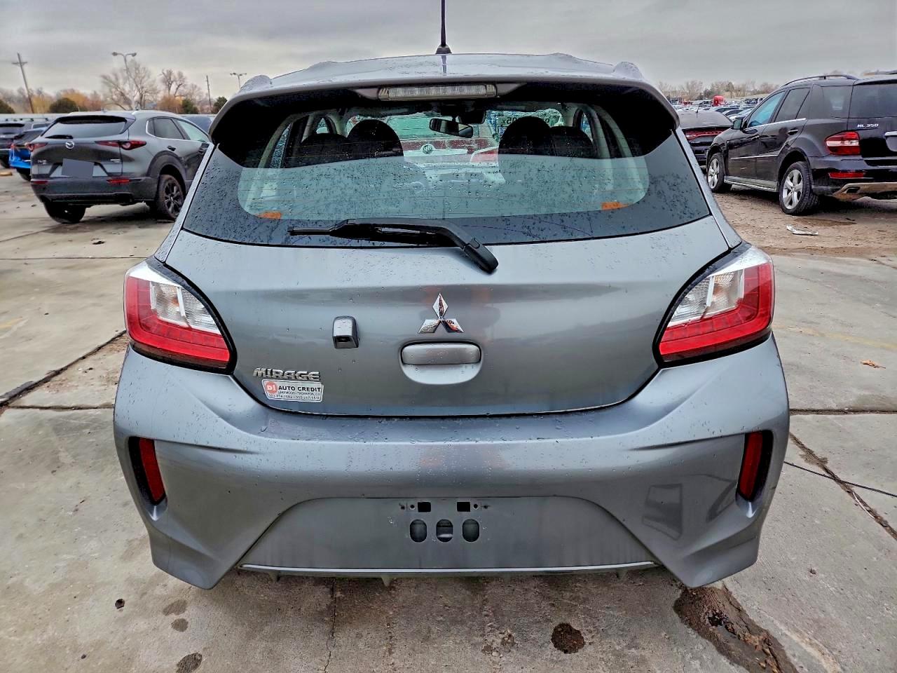 MITSUBISHI MIRAGE ES