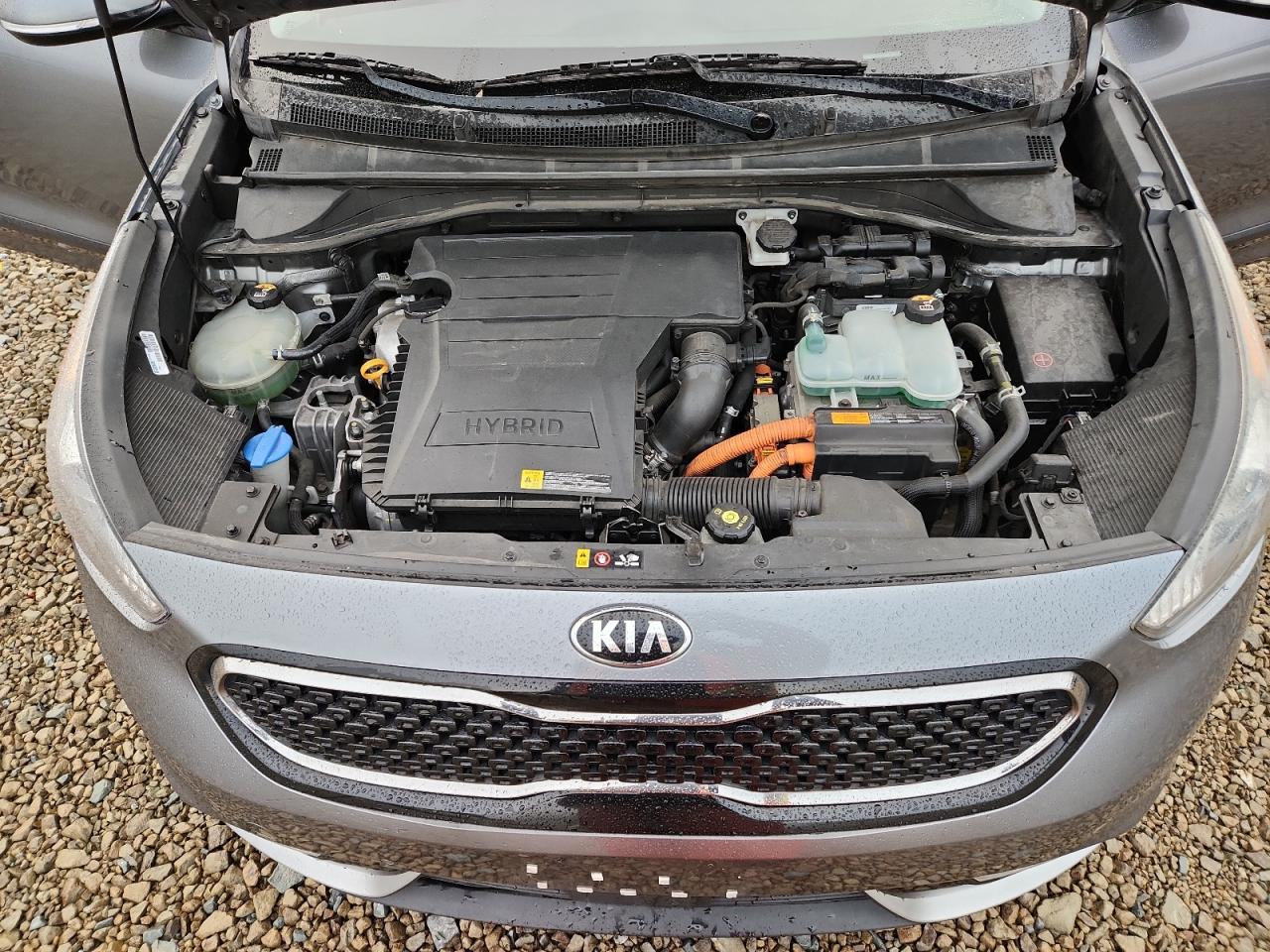 KIA NIRO EX TOURING