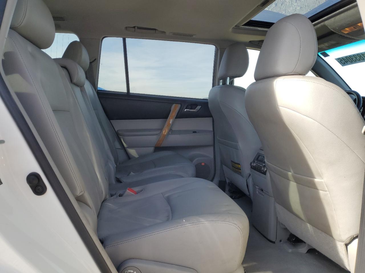 TOYOTA HIGHLANDER HYBRID LIMITED