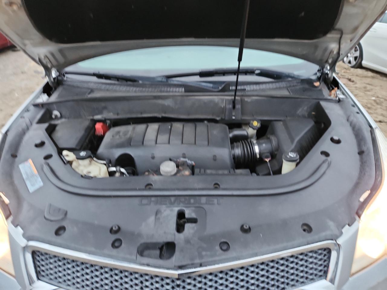 CHEVROLET TRAVERSE LS