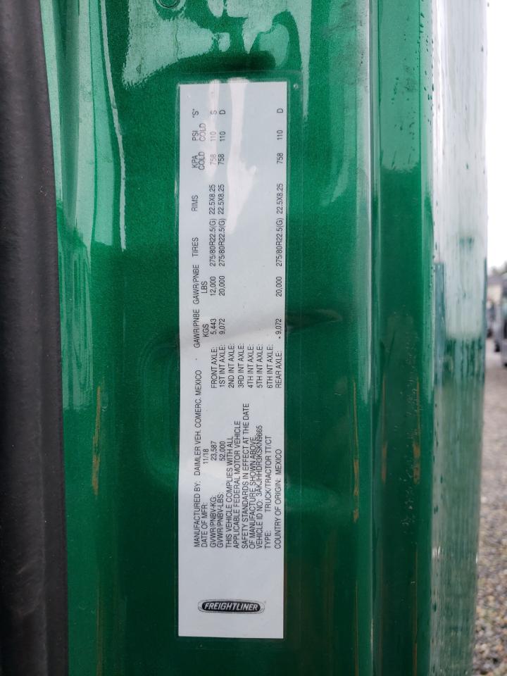 Lot #3296260463 2019 FREIGHTLINER CASCADIA 1