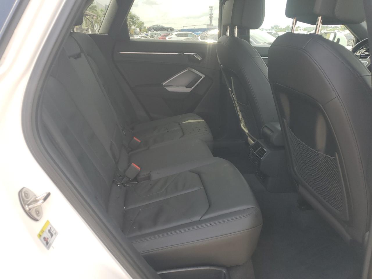 AUDI Q3 PREMIUM S LINE 45