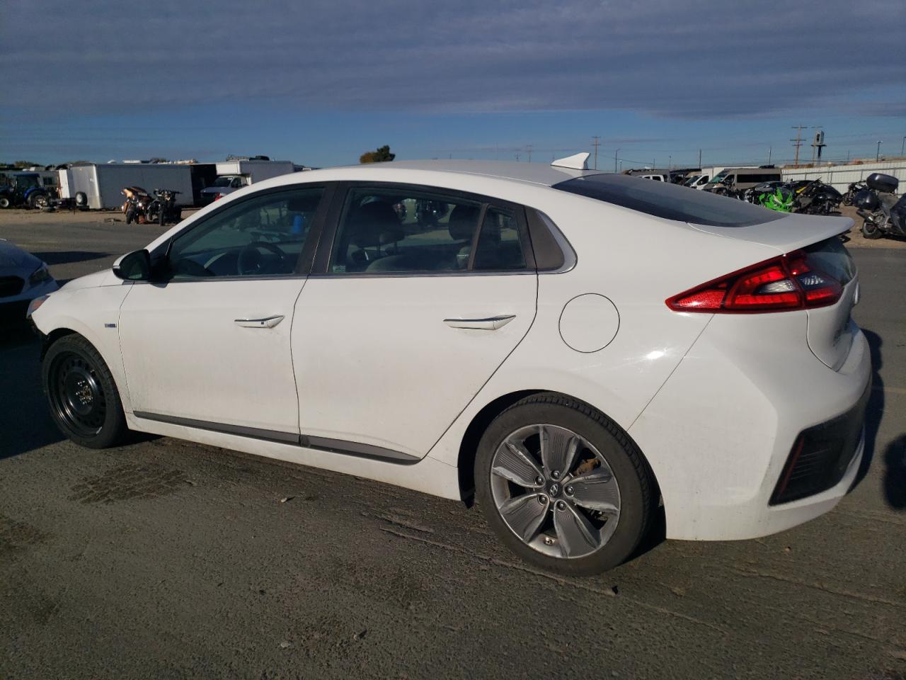 Lot #3283981849 2017 HYUNDAI IONIQ LIMI