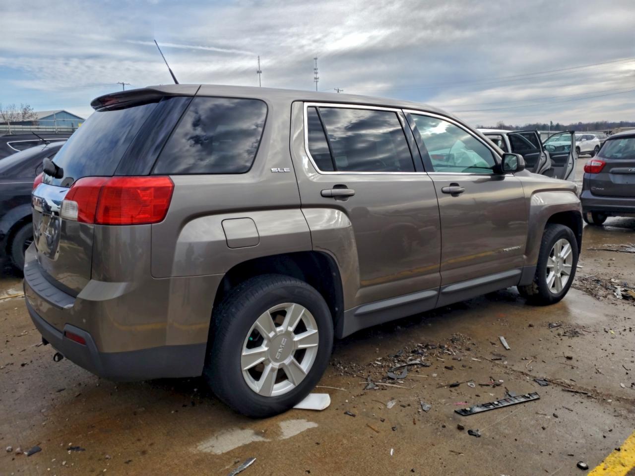 GMC TERRAIN SLE