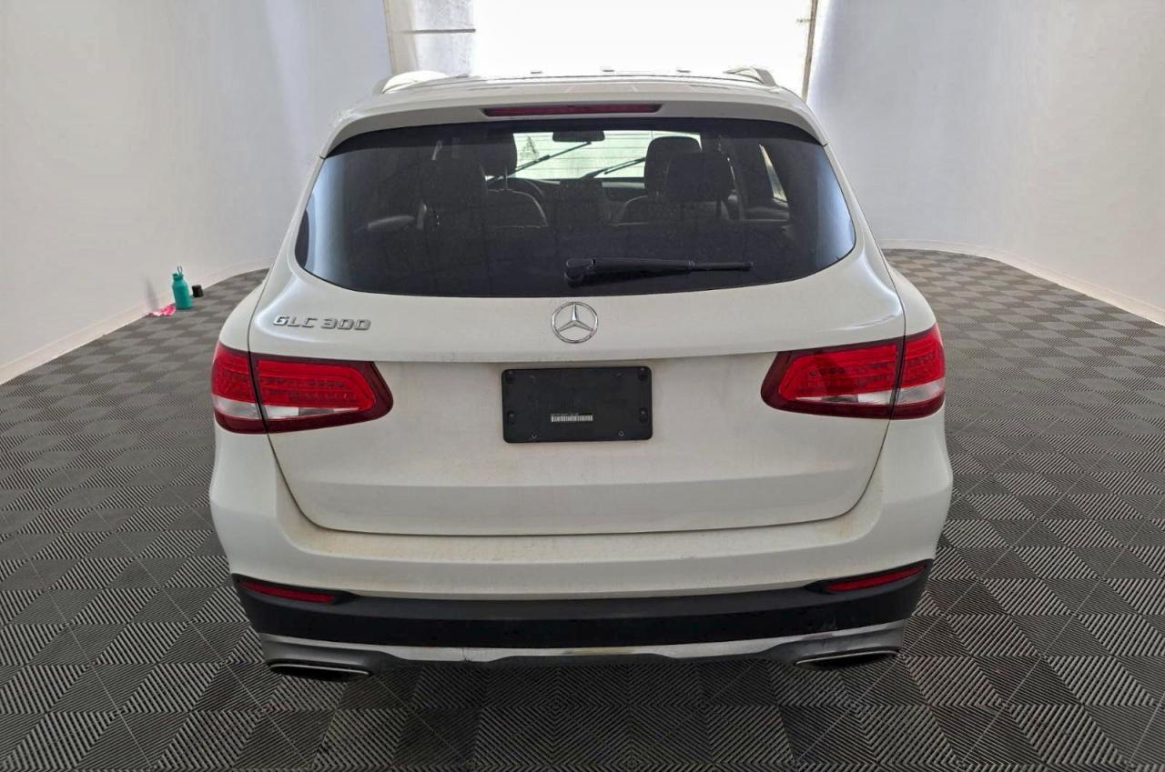 MERCEDES-BENZ GLC-CLASS 300