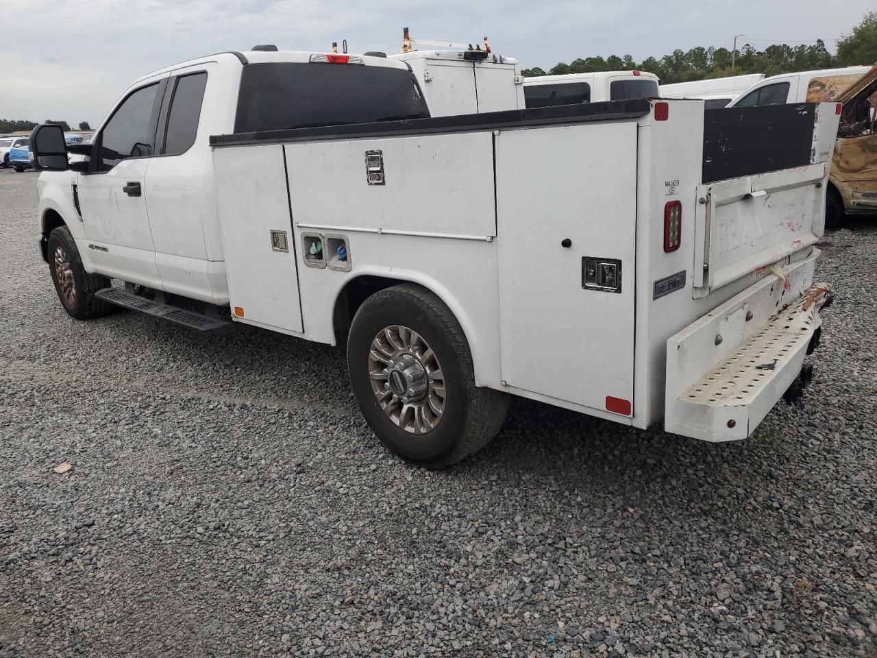 FORD F-250 SUPER DUTY