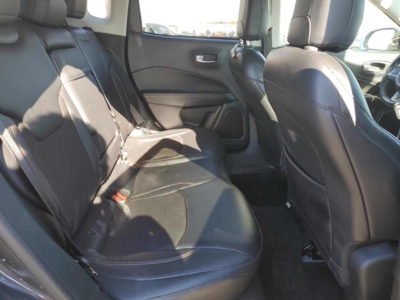 JEEP COMPASS LATITUDE