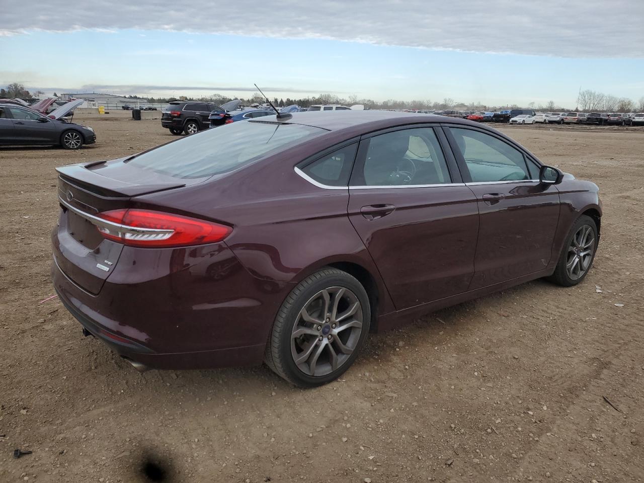 FORD FUSION SE