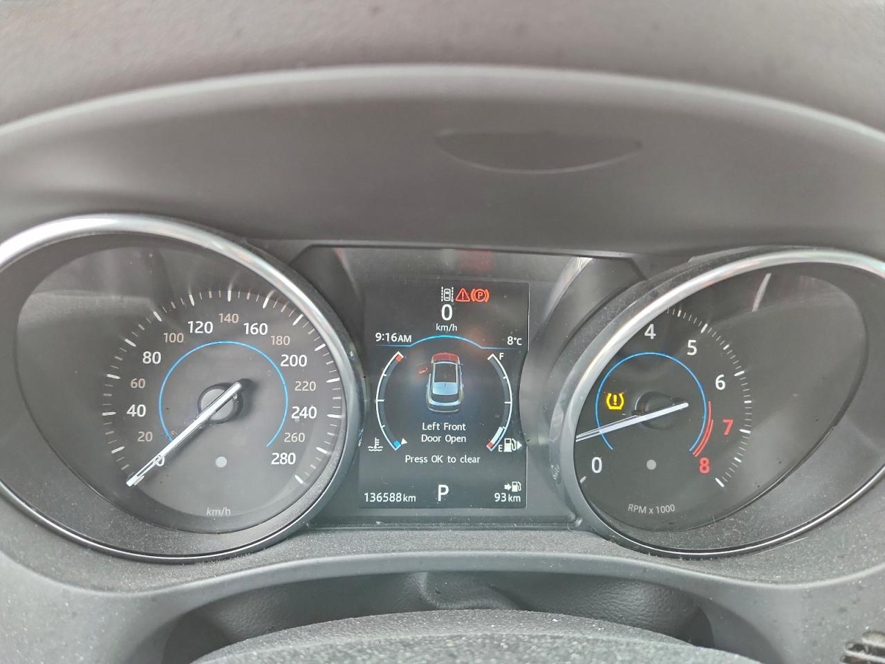 JAGUAR F-PACE R - SPORT