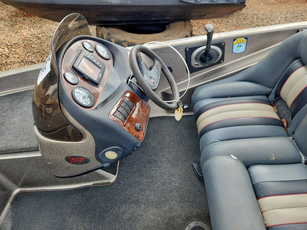 Lot #3308250156 2002 LAND ROVER BASSBOAT