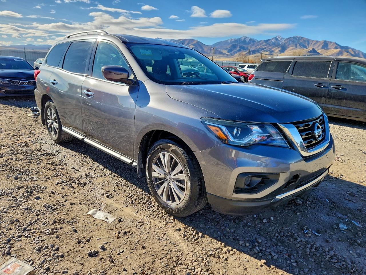 NISSAN PATHFINDER S