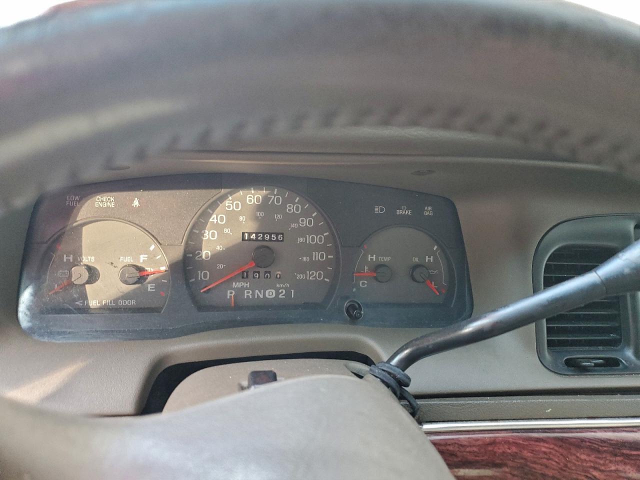 Lot #3304191937 2000 MERCURY GRAND MARQ