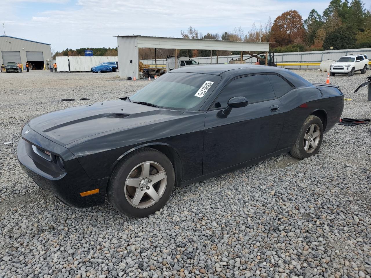 DODGE CHALLENGER SE