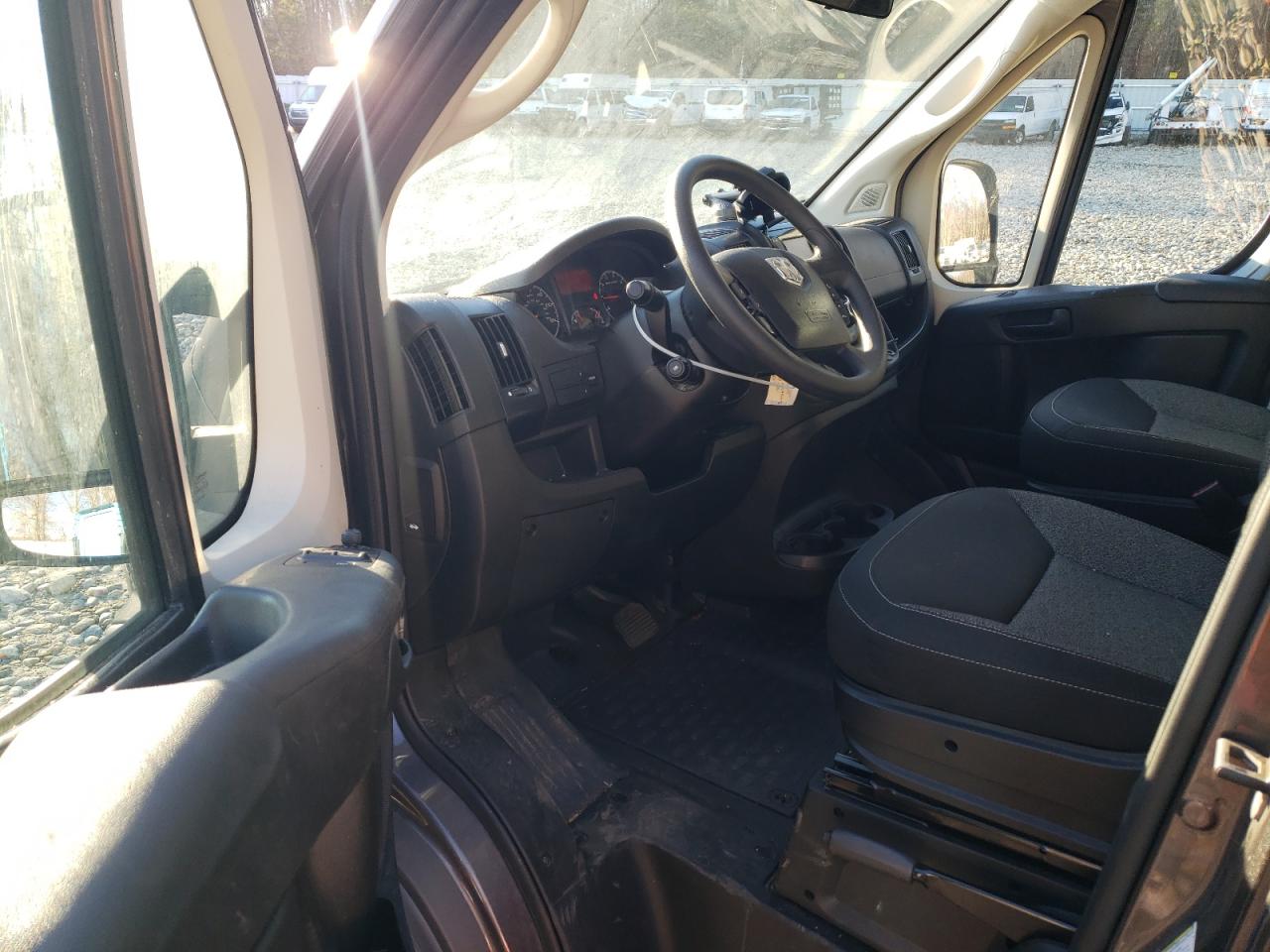 RAM PROMASTER 1500 STANDARD