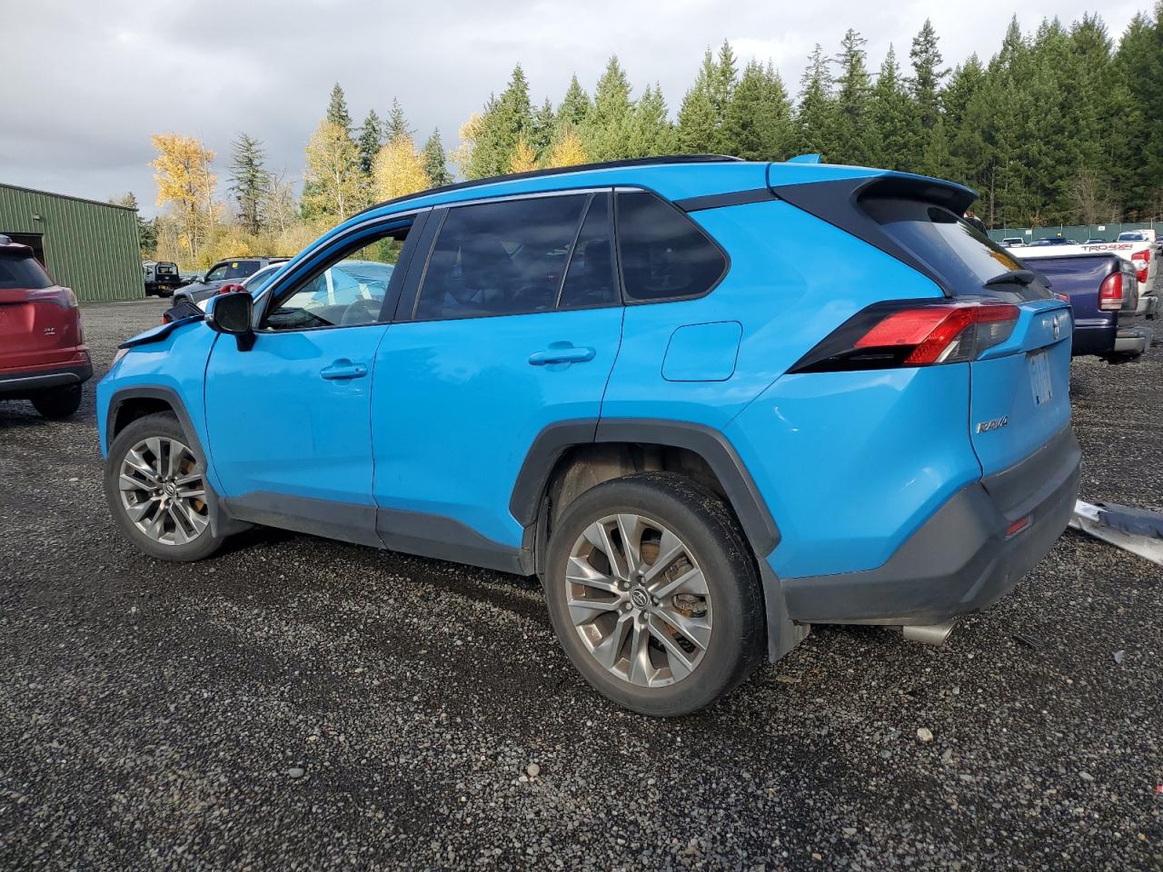 TOYOTA RAV4 XLE PREMIUM