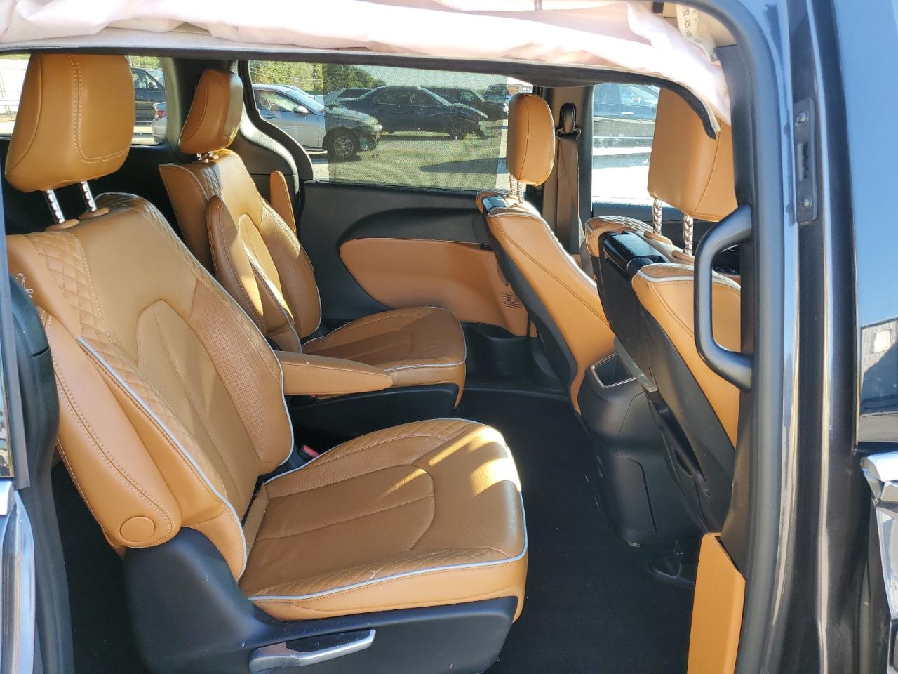 CHRYSLER PACIFICA HYBRID PINNACLE