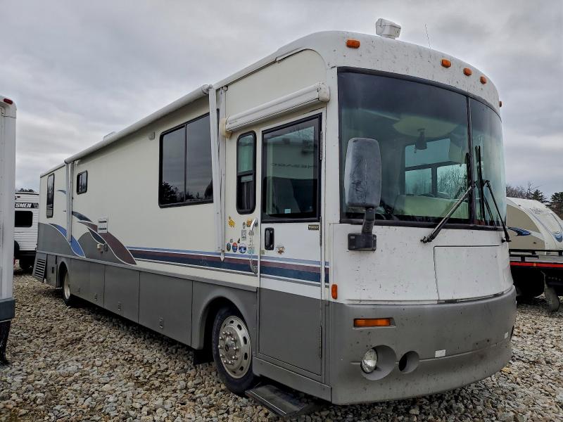 Global Auto Auctions: 2002 FREIGHTLINER CHASSIS