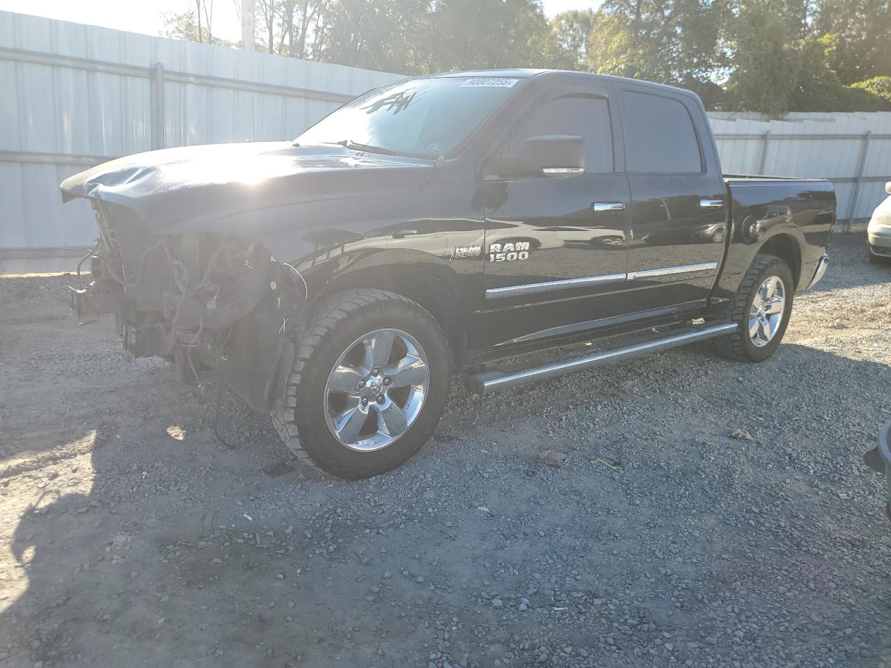 RAM 1500 SLT