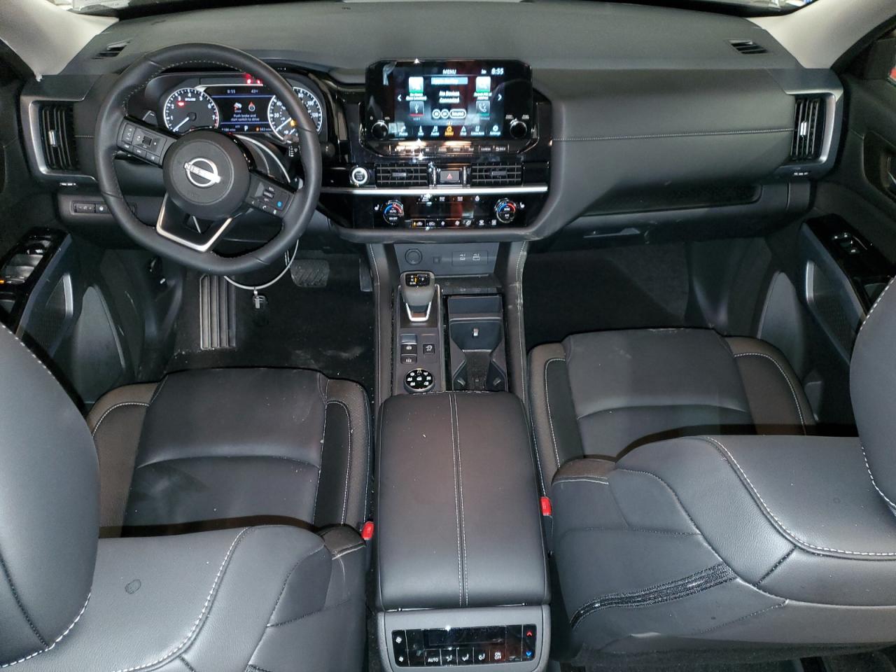 NISSAN PATHFINDER SL