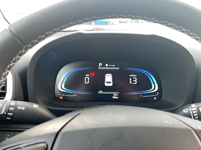 2025 HYUNDAI VENUE SEL #3290092270