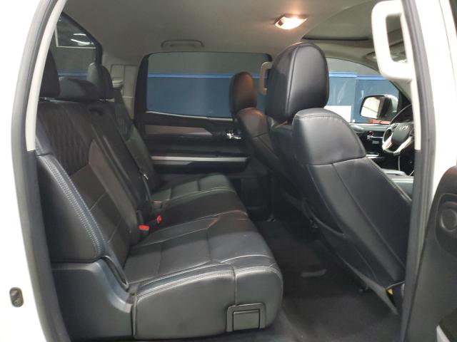 2017 TOYOTA TUNDRA CRE - 5TFAY5F18HX630359