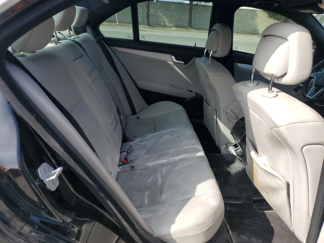 MERCEDES-BENZ C-CLASS 250