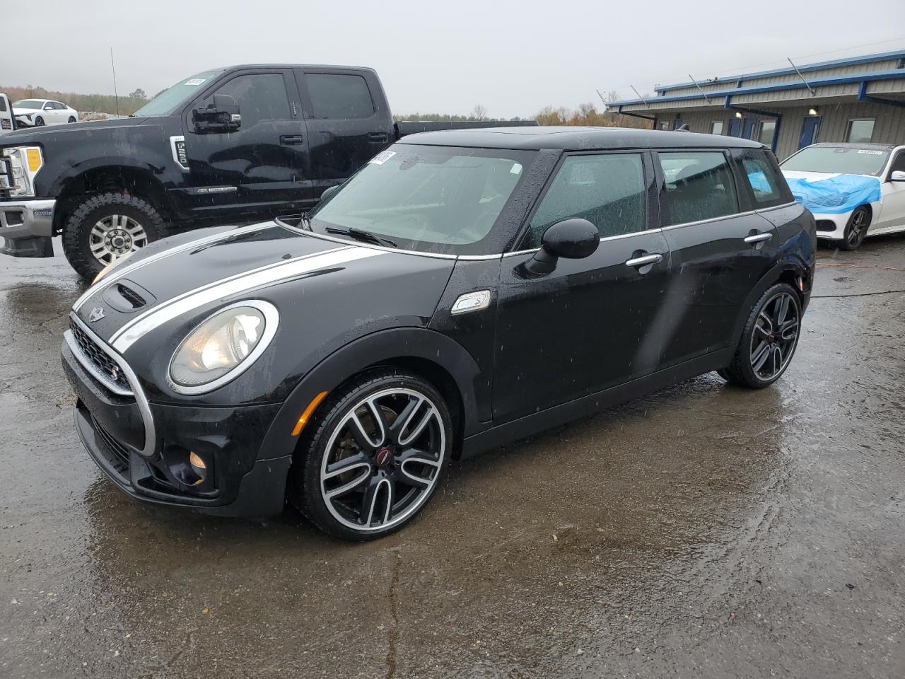 MINI COOPER S CLUBMAN