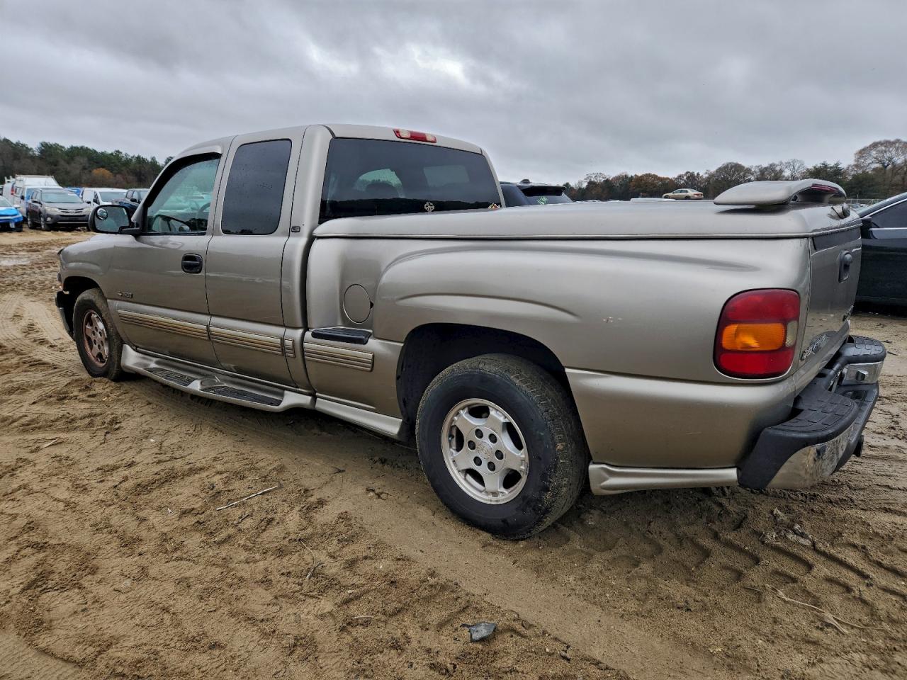 Lot #3298102158 2000 CHEVROLET SILVERADO