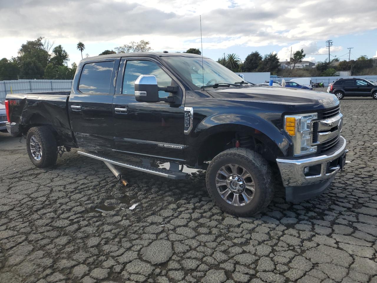 FORD F-250 SUPER DUTY