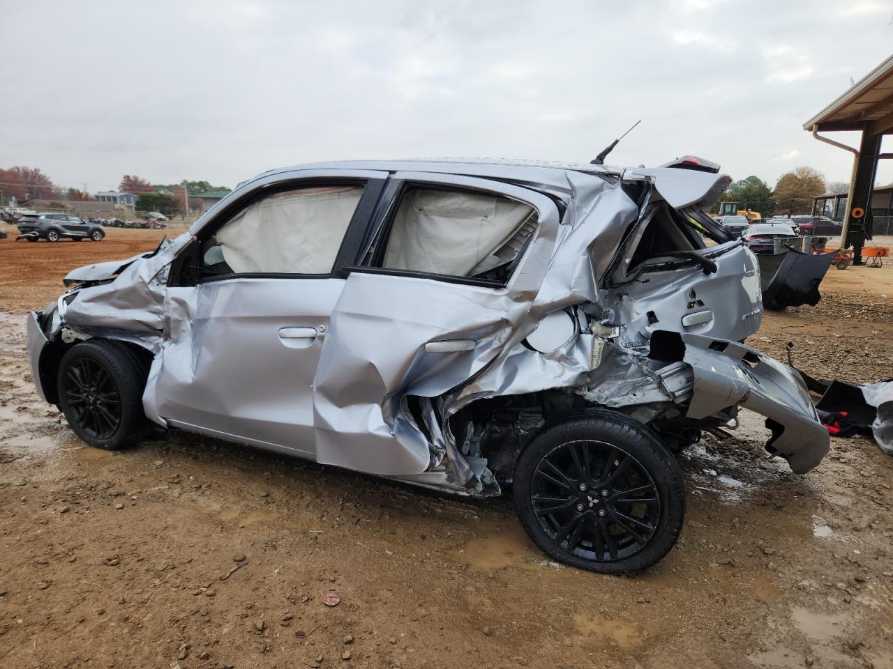 MITSUBISHI MIRAGE LE