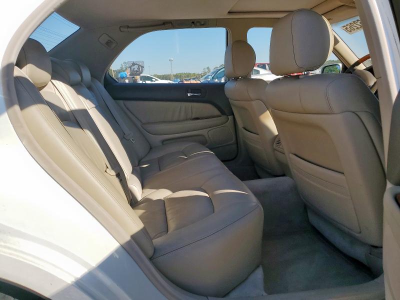 2000 LEXUS LS 400 #3284092574