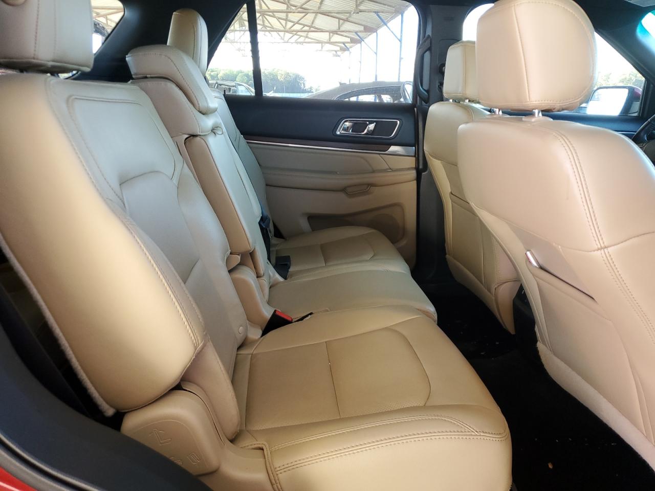 FORD EXPLORER LIMITED