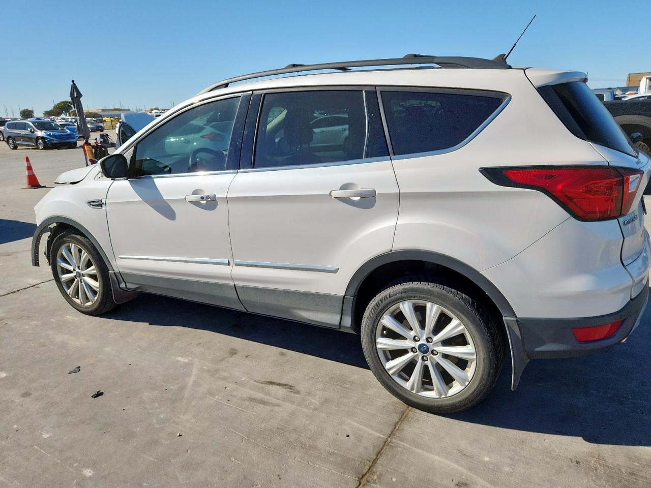 FORD ESCAPE SEL
