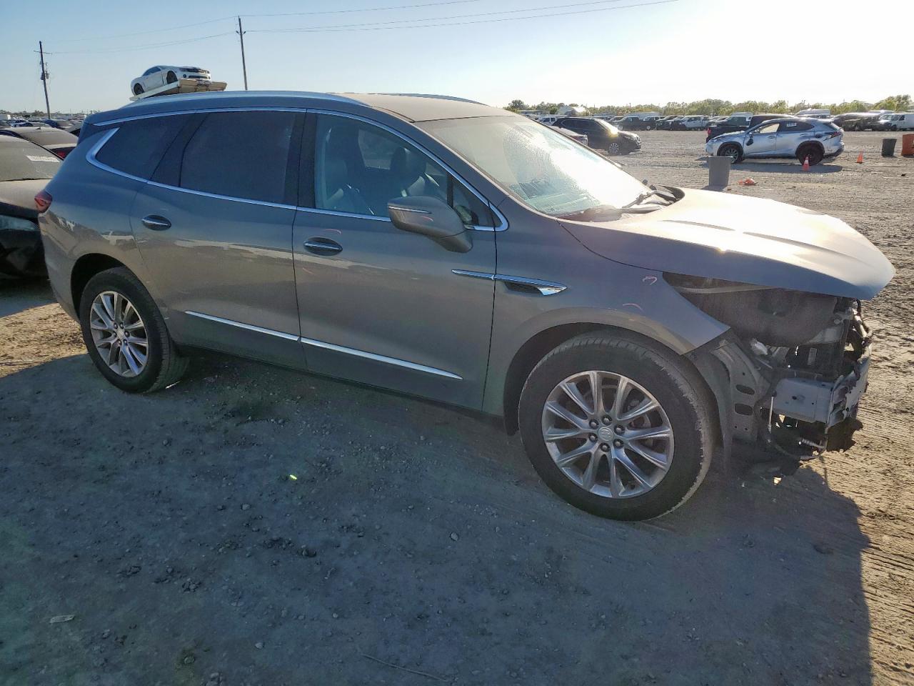 BUICK ENCLAVE ESSENCE
